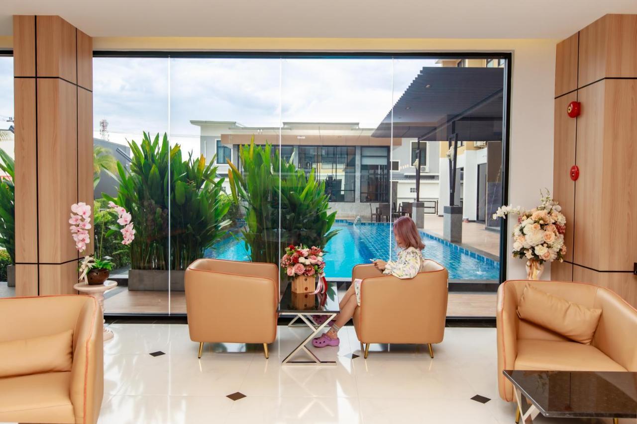 Siri Hotel Lumphun Ban Pa Daet Экстерьер фото
