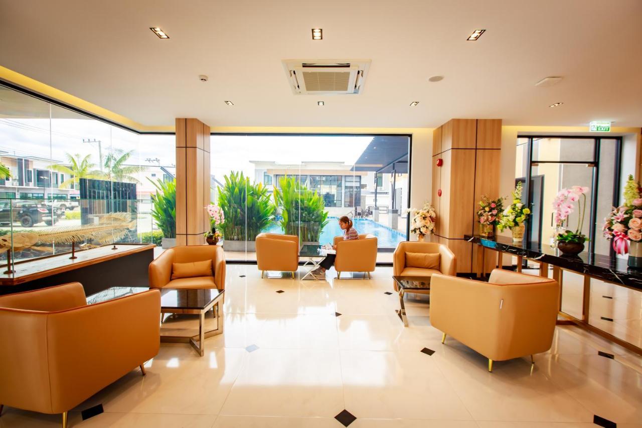 Siri Hotel Lumphun Ban Pa Daet Экстерьер фото