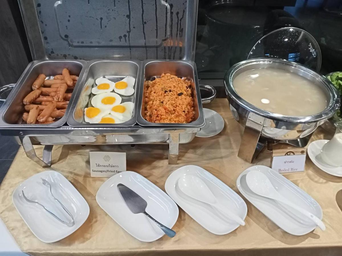 Siri Hotel Lumphun Ban Pa Daet Экстерьер фото